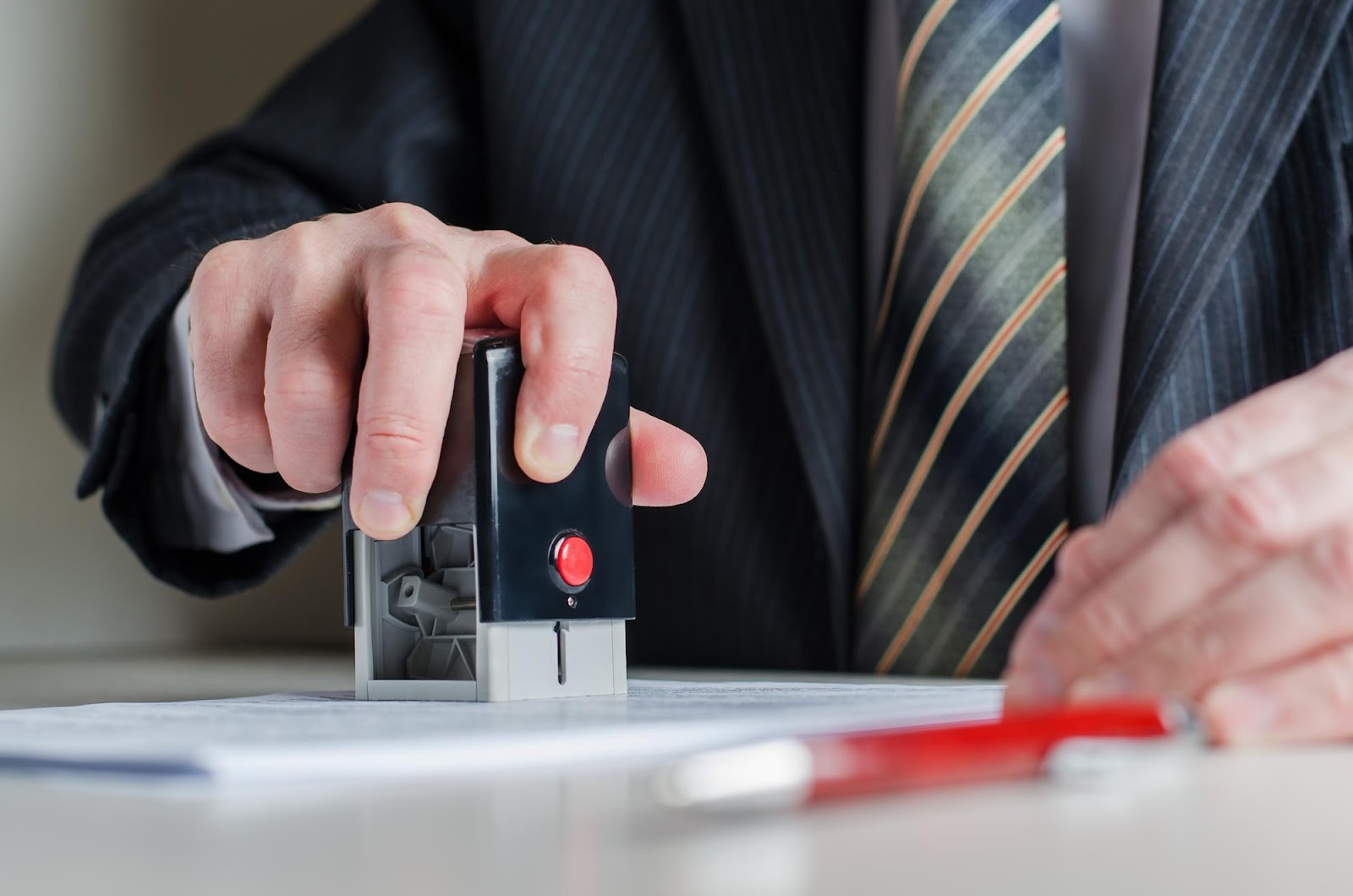 A Complete Guide To The Contract Administration Process